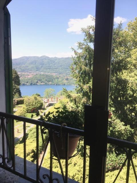 Villa Le Vignole Ameno Exterior foto